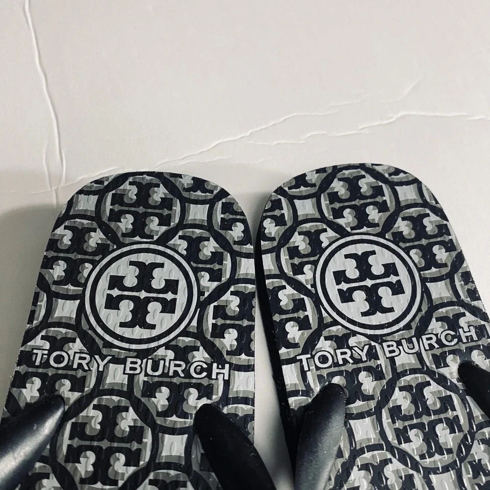 Tory Burch TB Logo Thong Flip Flop wSandals Lattice Black White Size Small (5/6)